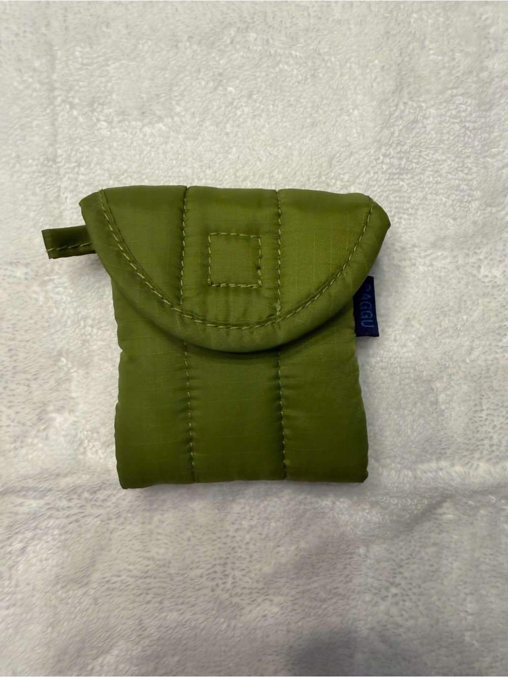 BAGGU Green Juice Green Quilted Mini Pouch